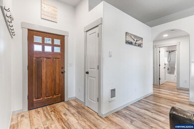 220 NW Sagan Loop, Sheridan, OR 97378 - photo 4