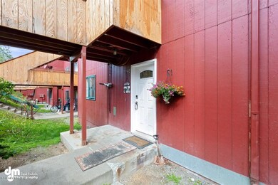 13-Exterior Front MS_1216