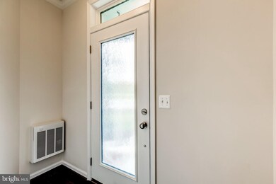 1030 Ribbon Limestone Terrace SE, Leesburg, VA 20175 - photo 4