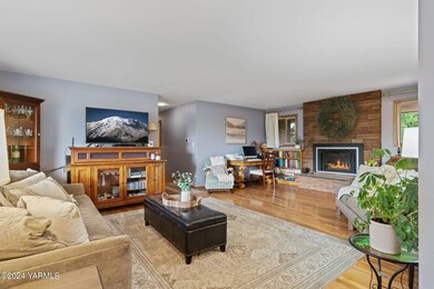 4805 Douglas Dr-15 copy