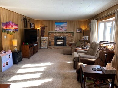 524 E Brown St, Augusta, WI 54722 - photo 2