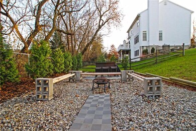 2315 Sheriff Dr, Easton, PA 18040 - photo 4