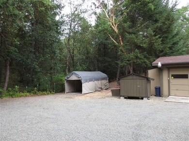 1540 Pinecrest Dr, Grants Pass, OR 97526 - photo 3