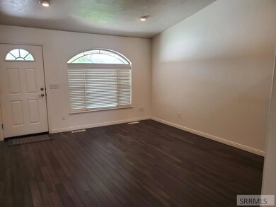 3907 Clearfield Ln, Idaho Falls, ID 83406 - photo 2