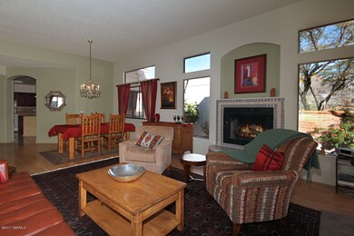 Living/Dining Room