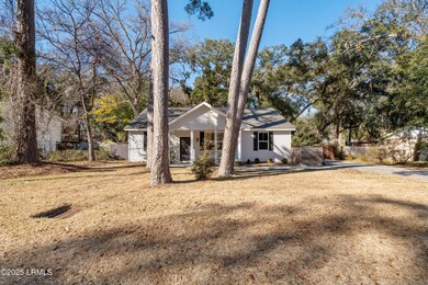 3015 Dogwood St, Beaufort, SC 29906 - photo 3