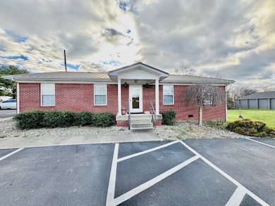 1953 Bardstown Rd, Springfield, KY 40069 - photo 2