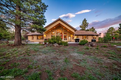 2504 Forest Ranches Loop Twilight (3 of