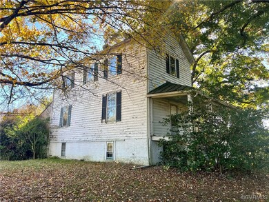 View of side of home
