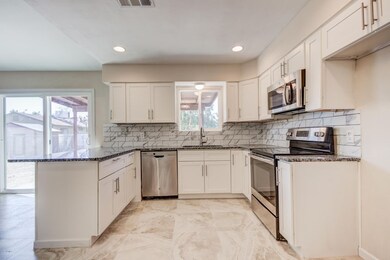 4713 E Contessa St unit 2, Mesa, AZ 85205 - photo 3