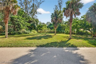 2650 Holly Ave, Naples, FL 34112 - photo 4