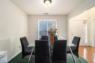 4545 Forrest Bend Ct, Snellville, GA 30039 - photo 7