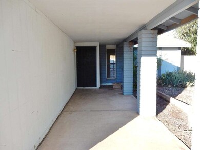 023-134729 - Covered Front Porch 2