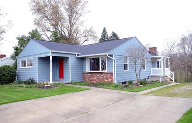 205 Westview Dr, New Concord, OH 43762 - photo 3