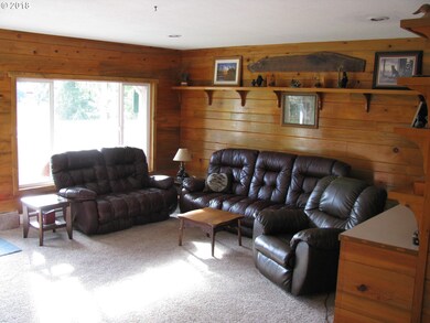 6781 N Fork Siuslaw Rd, Florence, OR 97439 - photo 5