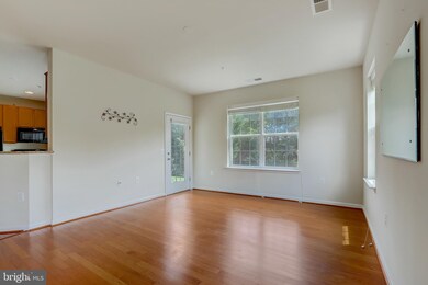 1412 Wigeon Way unit 104, Gambrills, MD 21054 - photo 7