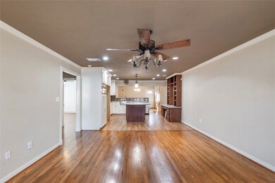 209 Styers St, Houston, TX 77022 - photo 4