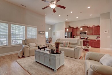 1803 Forest Oak Blvd SW Ocean-large-006-