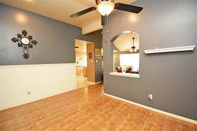 5214 Four Rivers Ct, Houston, TX 77091 - photo 6