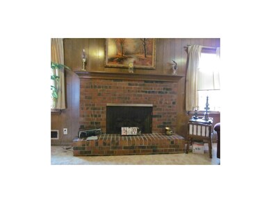 801 NW 11th St, Blue Springs, MO 64015 - photo 4