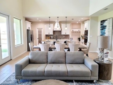 1607 Saint Claire Ave, Edinburg, TX 78539 - photo 3