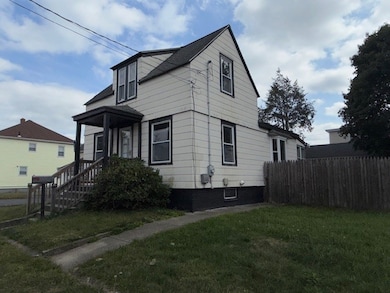 179 Columbine Ave, Pawtucket, RI 02861 - photo 4