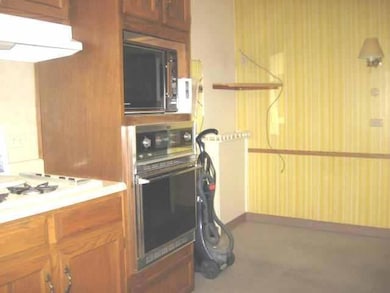 7937 Santa Maria Ct, El Paso, TX 79915 - photo 4