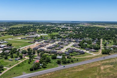 501 Limestone Cir, Mabank, TX 75147 - photo 2