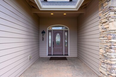 03 SW 35th Place