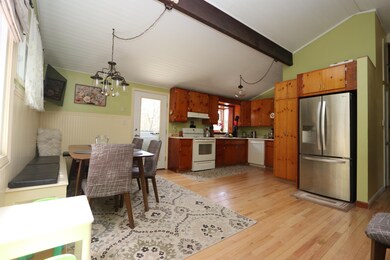 127 Stone Crest Ave, White River Junction, VT 05001 - photo 3