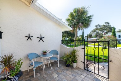 15ColonialCircleOrmondBeach-8