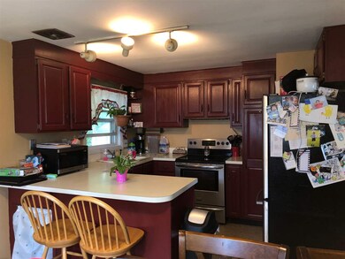 24 Ross St, Nashua, NH 03060 - photo 4