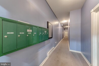 222 W Monument St unit 201, Baltimore, MD 21201 - photo 3