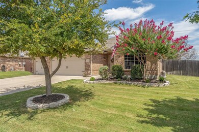 4020 Lone Star Ln, Denton, TX 76210 - photo 3