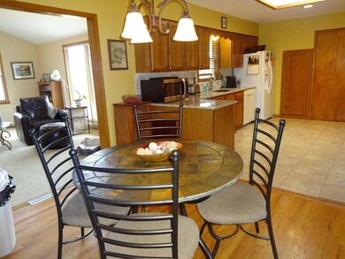 Kitchen/Dining