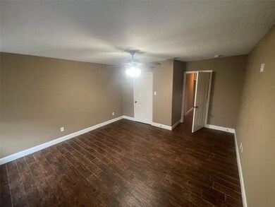 2507 NW 27th St, Fort Worth, TX 76106 - photo 7