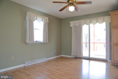 246 Park Ave, Mount Joy, PA 17552 - photo 6
