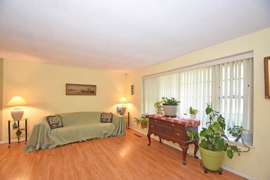 87 Sinclair Rd, Brockton, MA 02302 - photo 3