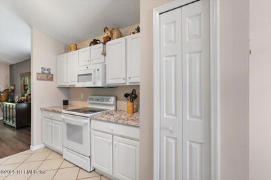 07-Kitchen