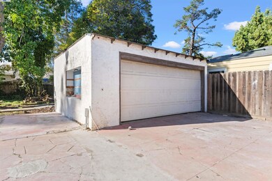 2081 Oakwood Dr, East Palo Alto, CA 94303 - photo 7