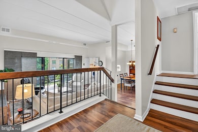 126 Roberts Ln unit 101, Alexandria, VA 22314 - photo 5