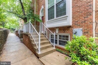 6021 Riddle Walk, Alexandria, VA 22312 - photo 2