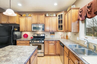2190 N Whistlevale Dr SW, Byron Center, MI 49315 - photo 5