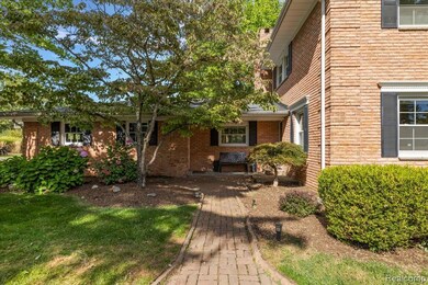 3340 Kernway Dr, Bloomfield Hills, MI 48304 - photo 6