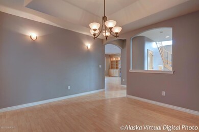 Formal Dining/Den