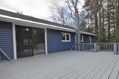 37 Highland St, Rochester, NH 03868 - photo 2
