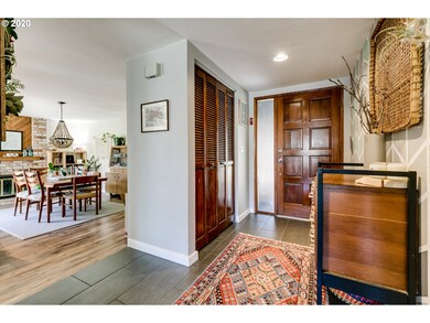 Entrance/Foyer