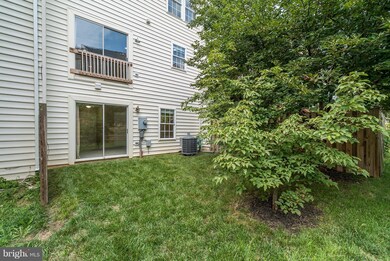 12043 Kemps Landing Cir, Manassas, VA 20109 - photo 6