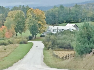 953 E Lake Rd, Ludlow, VT 05149 - photo 7