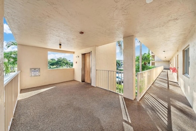 14307 Bedford Dr unit 204, Delray Beach, FL 33446 - photo 2